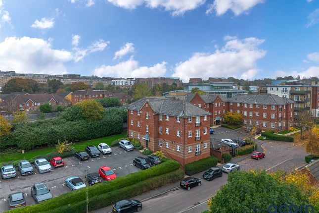 2 bed flat