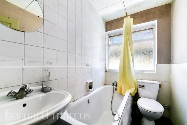 3 bed maisonette