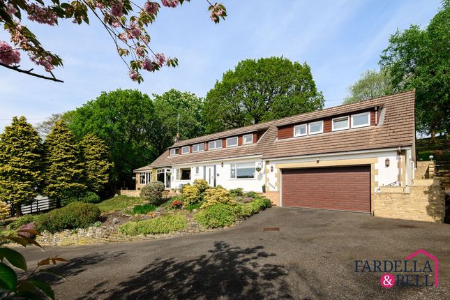4 bed detached house