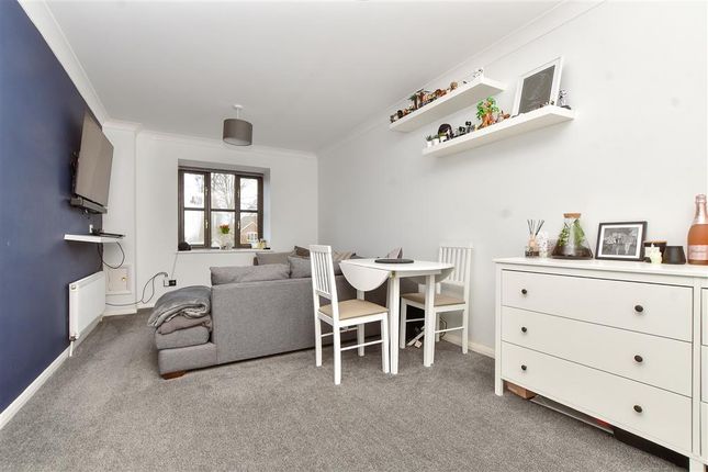 1 bed flat