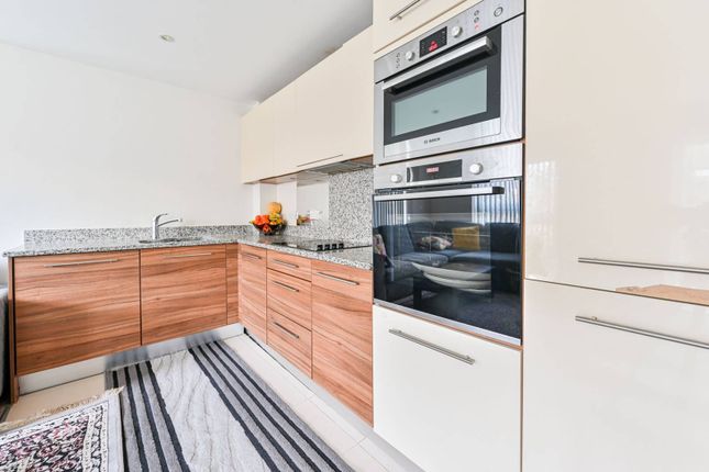 2 bed flat