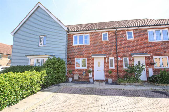 Valerian Gardens, Ely CB7 3 bed terraced house for sale