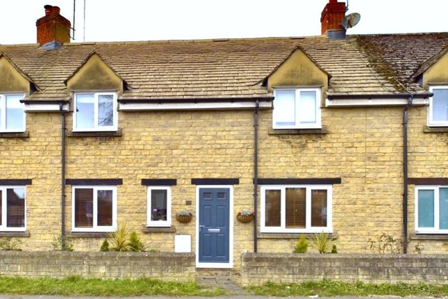 Witney OX28 3 bed terraced house for sale