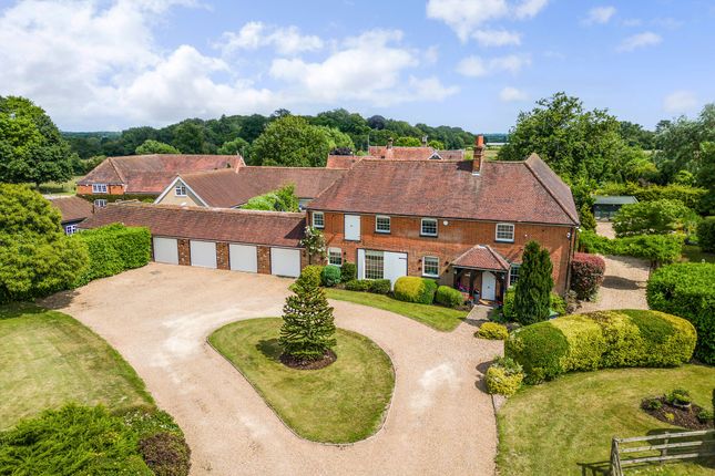 6 bedroom detached house for sale