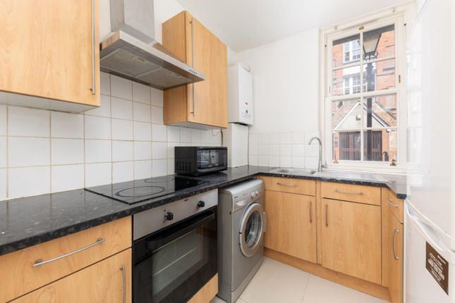 Camberwell Green, London, SE5 1 bed flat for sale