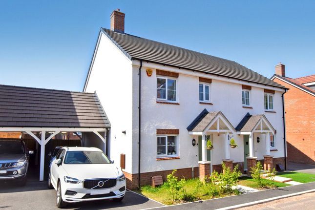 3 bed semi-detached house