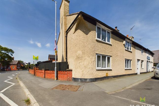 Station Road, Whittington, Oswestry 3 bed end of terrace house for sale