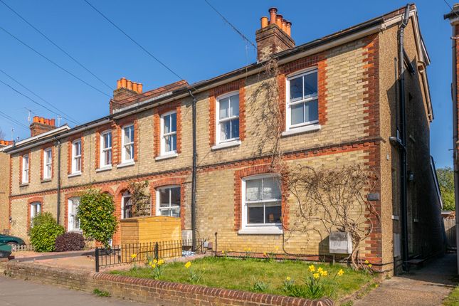 3 bed end terrace house