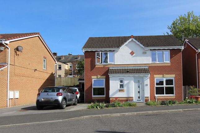 3 bed detached house