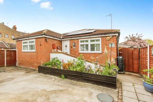 3 bed bungalow