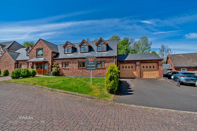 Dukes Grove, Walsall WS3 5 bed detached house for sale