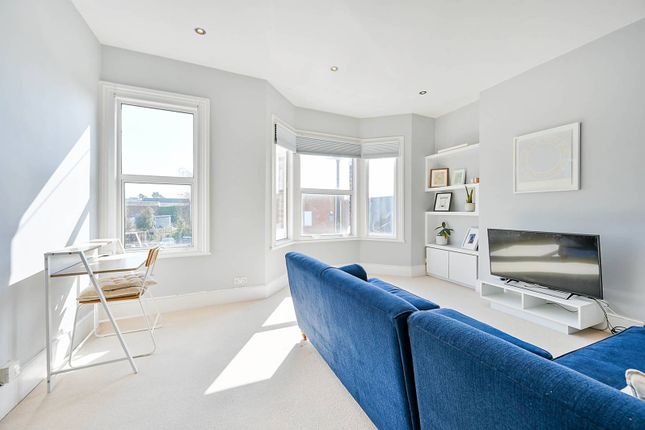 Layton Road, Brentford, TW8 1 bed flat for sale