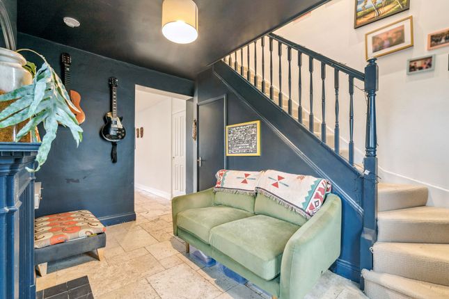3 bedroom cottage for sale