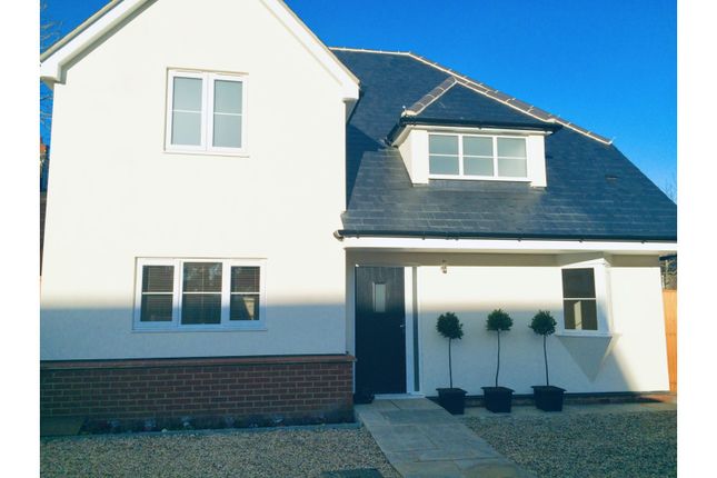 4 bed detached house