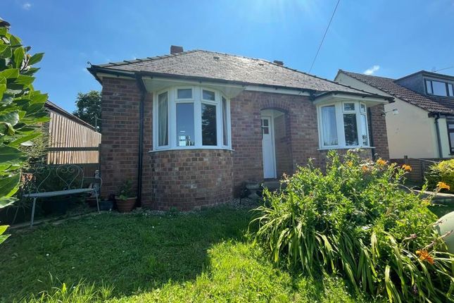 2 bedroom detached bungalow for sale