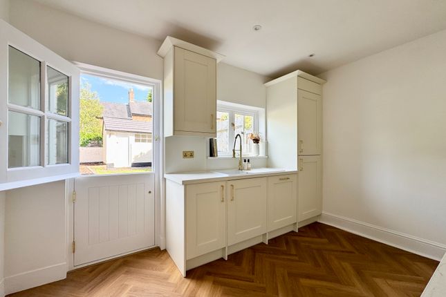 Victoria Road, Berkhamsted HP4 2 bed terraced house for sale