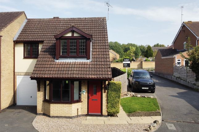 3 bedroom link detached house for sale