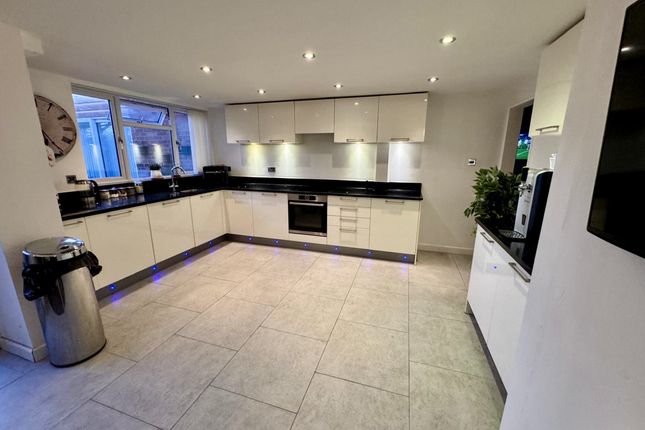 Bower Road, Ashford, TN25 6 4 bed detached house for sale