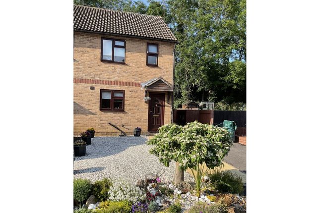 2 bed semi-detached house