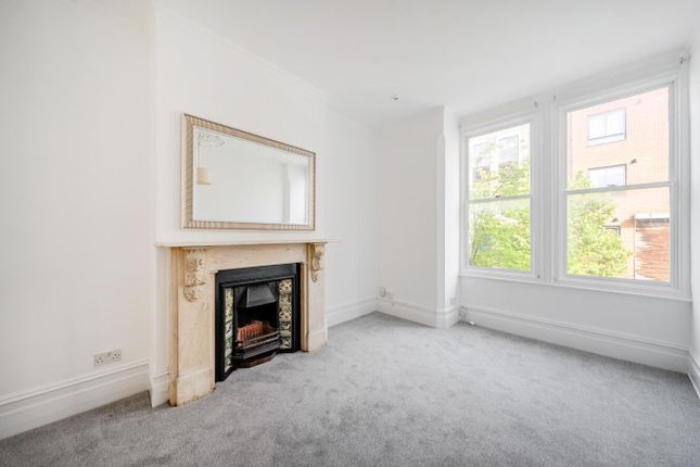 Glengall Road, Queens Park, London, NW6 2 bed flat for sale