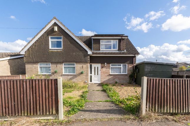 4 bed detached house