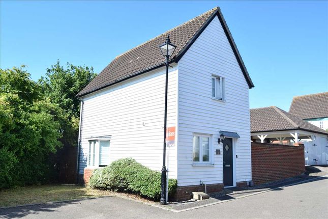 2 bed detached house