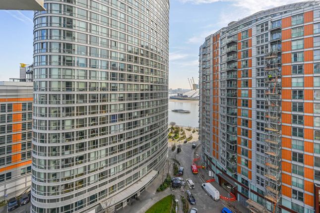 Charrington Tower, Canary Wharf... 1 bed flat for sale