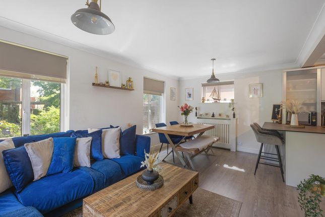 1 bed maisonette