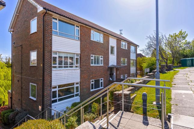 Westdene Drive, Brighton 2 bed apartment for sale