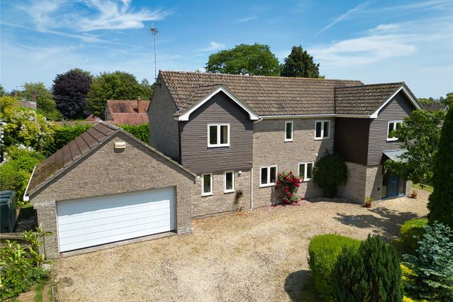 3 bed detached house