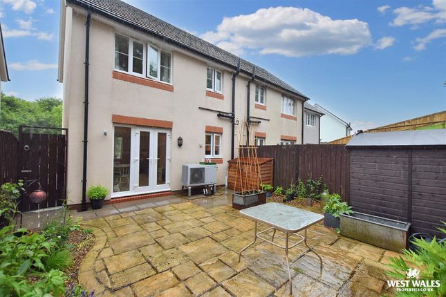 2 bedroom semi-detached house for sale
