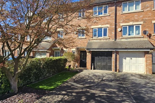 Burleigh Court, Tuxford NG22 4 bed townhouse for sale