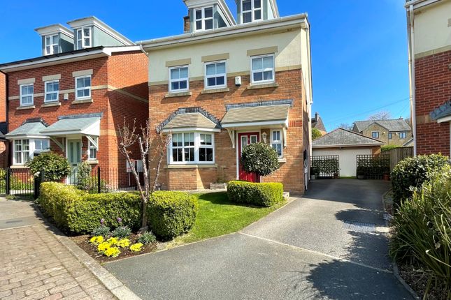Weavers Court, Scorton PR3 5 bed detached house for sale