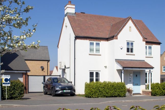 Walmer Way, Kingsmead, Milton Keynes 4 bed detached house for sale