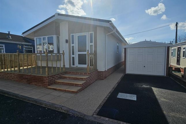 2 bed mobile/park home