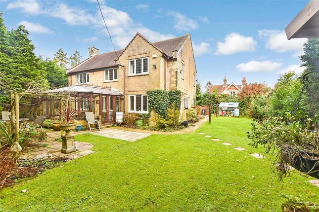 Warren Road, Crowborough, East Sussex 4 bed detached house for sale