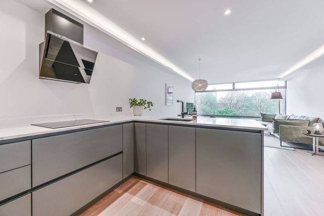 Parliament View, Albert Embankment... 3 bed flat for sale