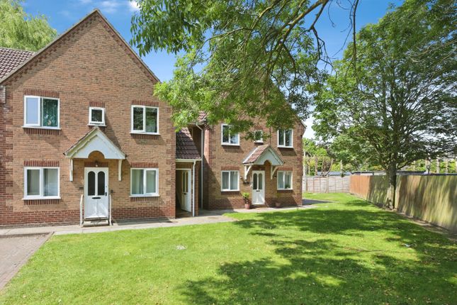 2 bedroom maisonette for sale