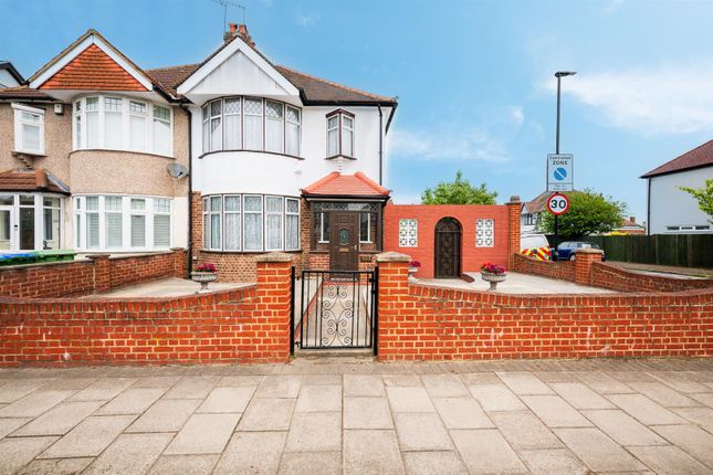 3 bed semi-detached house
