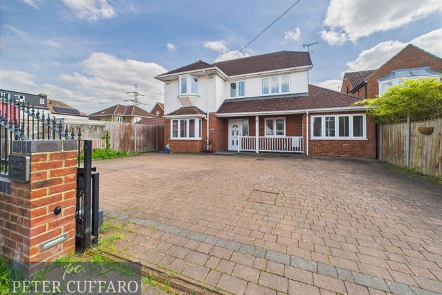 4 bed detached house