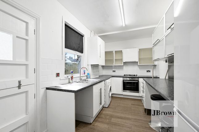 Kent Road, Grays, RM17 3 bed terraced house for sale