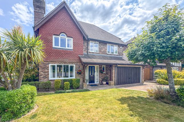 Heatherfold Way, Pinner HA5 4 bed detached house for sale