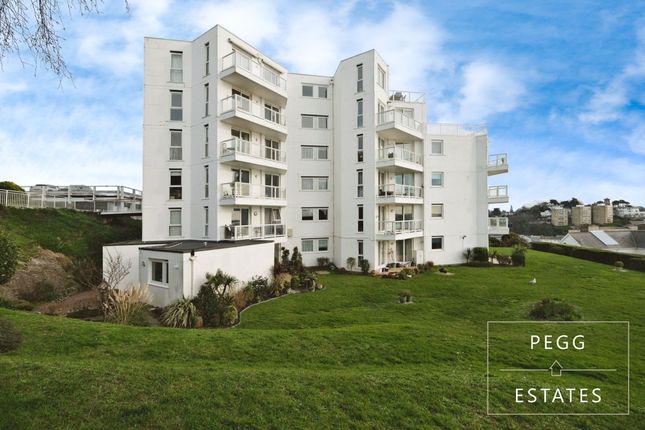 St. Lukes Road North, Torquay TQ2 2 bed flat for sale