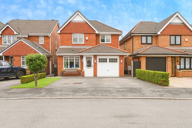 4 bed detached house