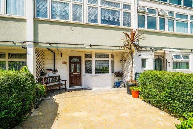 Carmen Street, London 3 bed maisonette for sale