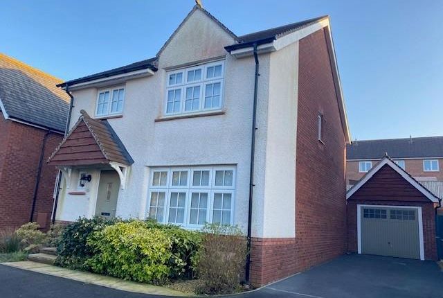 Parc Llwyn Celyn, St. Clears, Carmarthen 4 bed detached house for sale