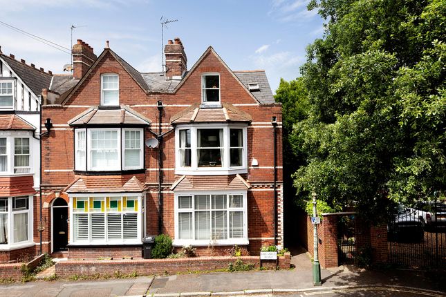 Barnardo Road, Exeter, Devon, EX2 4 bed terraced house for sale