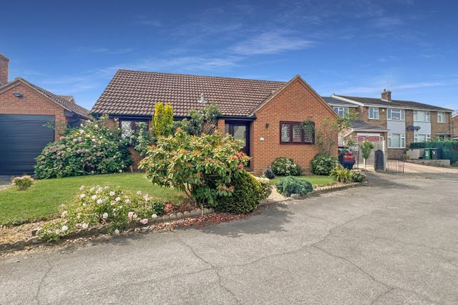 Worcester Close, Braintree, CM7 3 bed detached bungalow for sale