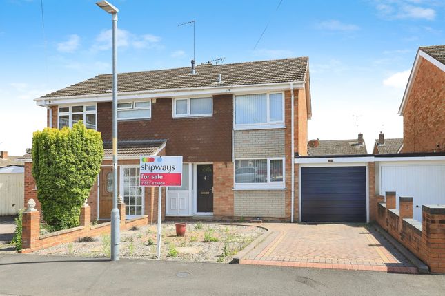 3 bedroom semi-detached house for sale