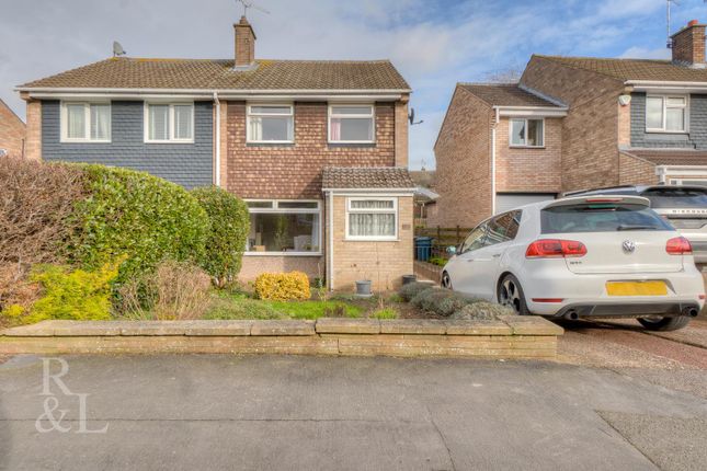 3 bedroom semi-detached house for sale